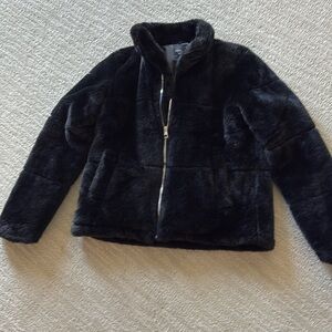 Ladies black faux fur jacket - zip front with pockets